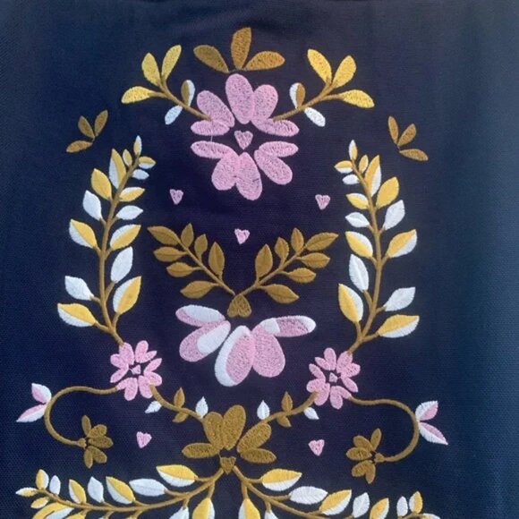 Boden 8R Eyre Floral Embroidered Cotton Midi Skirt | Side Pockets - Picture 4 of 6